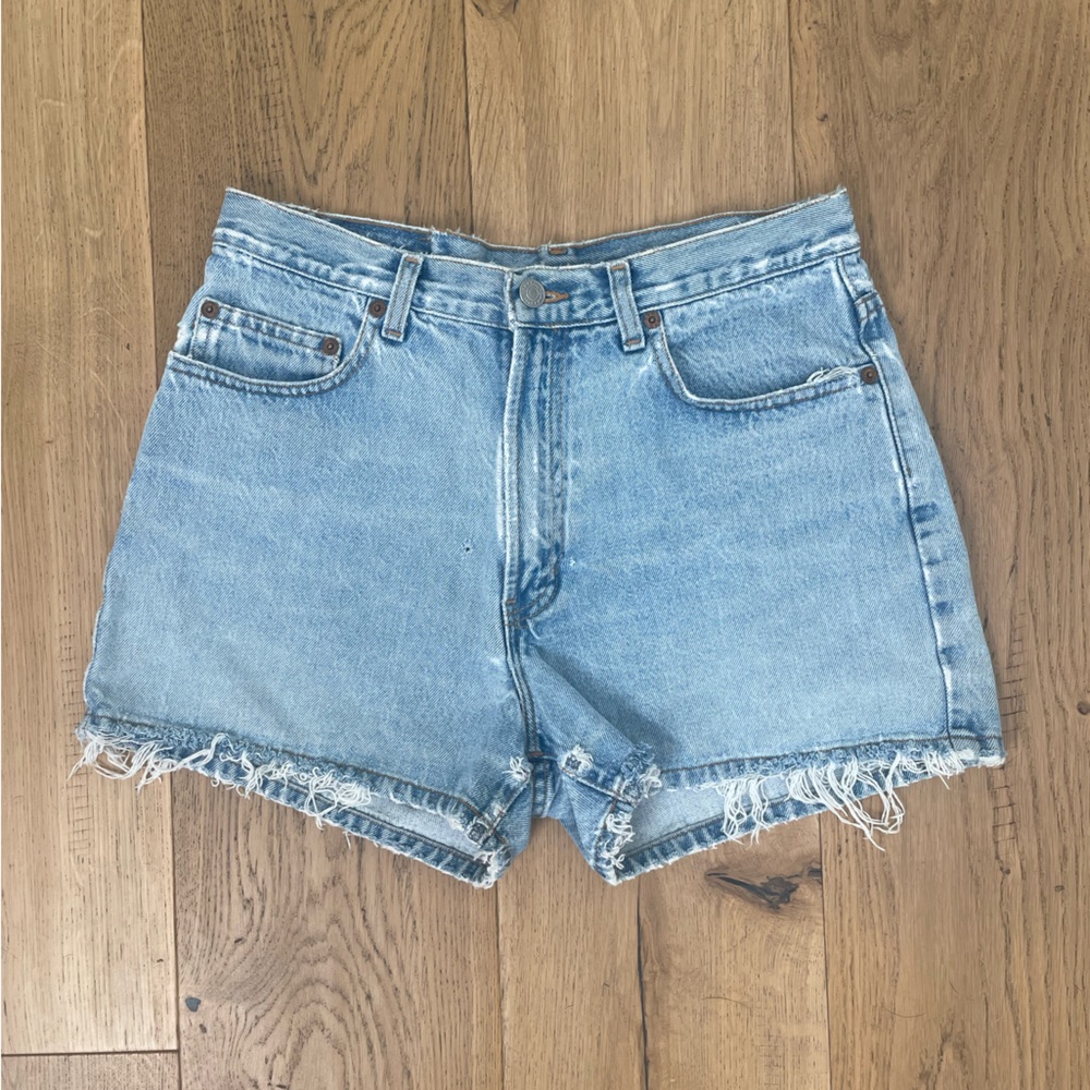 VINTAGE GAP DENIM Size 10 /30 high rise distressed Jean shorts